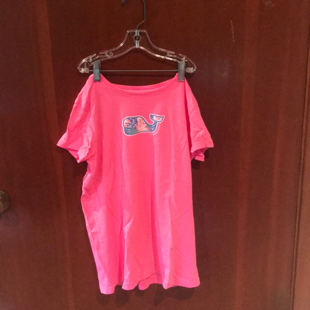 Bright Pink Vineyard Vines tee with floral whale